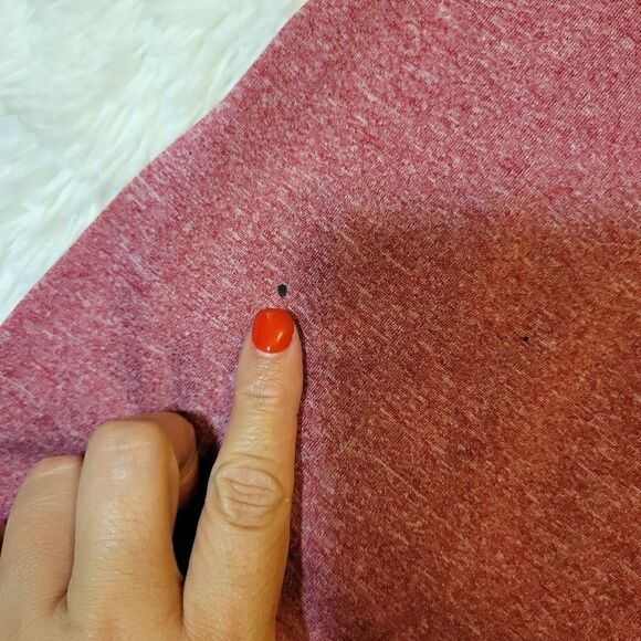 Champion shirt  - Picture 2 of 6